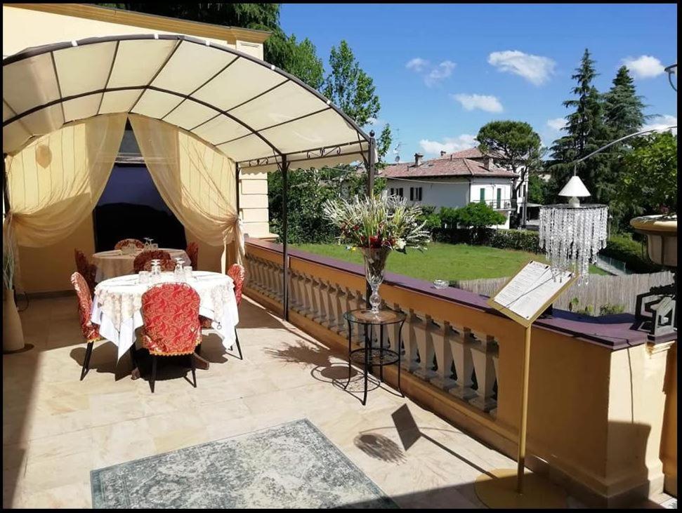 Villa Evelina Club Valsamoggia Eksteriør bilde